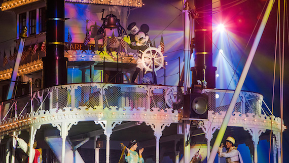 Featured image for “Cafe Orleans At Disneyland Park – The Place For ‘Fantasmic!’ Dining”
