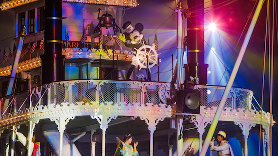 Featured image for “Cafe Orleans At Disneyland Park – The Place For ‘Fantasmic!’ Dining”