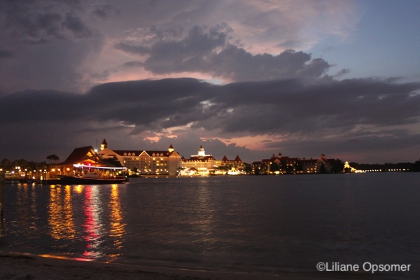 Featured image for “Celebrating Valentine’s Day at Walt Disney World by Liliane Opsomer”