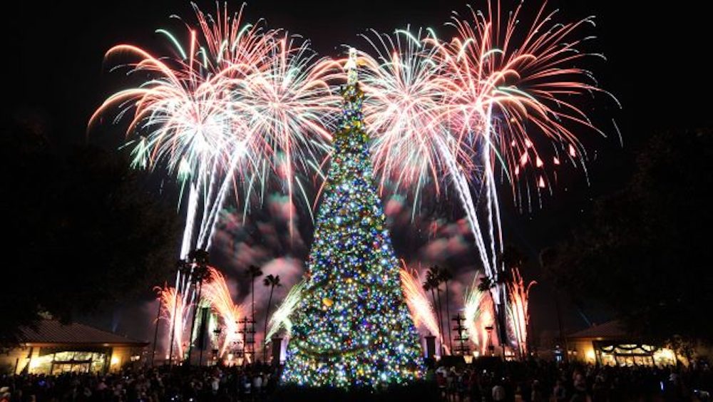 Featured image for “Dates Announced For 2018 Epcot International Festival of the Holidays & Candlelight Processional”