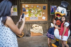 Featured image for “Donald’s Dino-Bash! Brings Dino-tastic Energy to Disney’s Animal Kingdom”