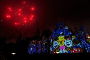 Featured image for “‘Mickey’s Mix Magic,’ a New, High-Energy Projection Show”