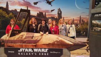Featured image for “VIDEO: Star Wars: Galaxy’s Edge Booth Debuts at Star Wars Celebration Chicago”