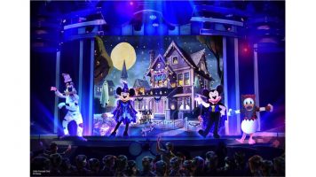 Featured image for “A Splendidly Spooky Time for Kids at Oogie Boogie Bash – A Disney Halloween Party at Disney California Adventure Park”