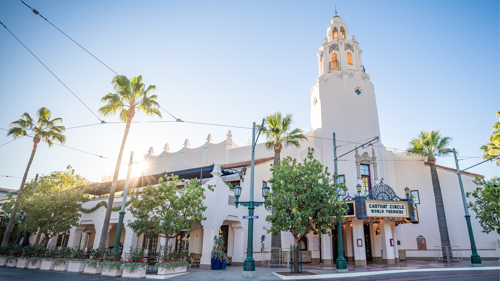 Featured image for “Dining Reservations for Carthay Circle Lounge – Alfresco Dining Now Available”