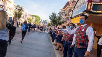 Featured image for “First Guests Experience Theme Park Magic at Disneyland Resort”