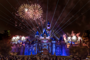 Featured image for “‘Disneyland Forever’ Fireworks Spectacular Fact Sheet”