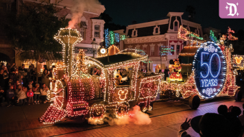 Featured image for “Join Us Before September 1 for the ‘Main Street Electrical Parade’ and ‘Disneyland Forever’ Fireworks”