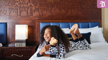 Featured image for “In-Room Holiday Celebrations Available at Disneyland Resort Hotels”