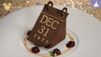 Featured image for “Foodie Guide to New Year’s Eve 2022 at Walt Disney World”