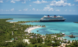 Featured image for “Fun in the Sun at Disney’s Private Island Castaway Cay”